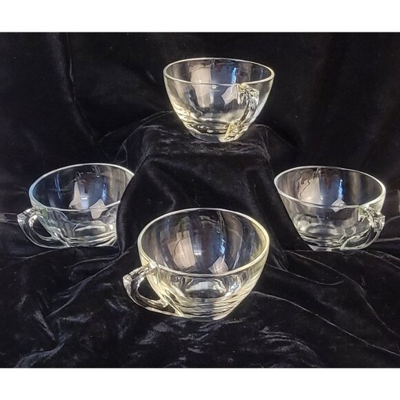 Vintage Colonial Glass Punch Cups, set of 4 - Picture 1 of 8
